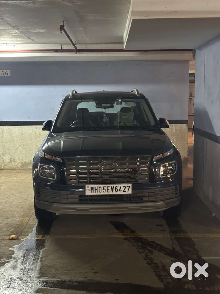 Hyundai Venue 2022 Petrol IMT Good Condition