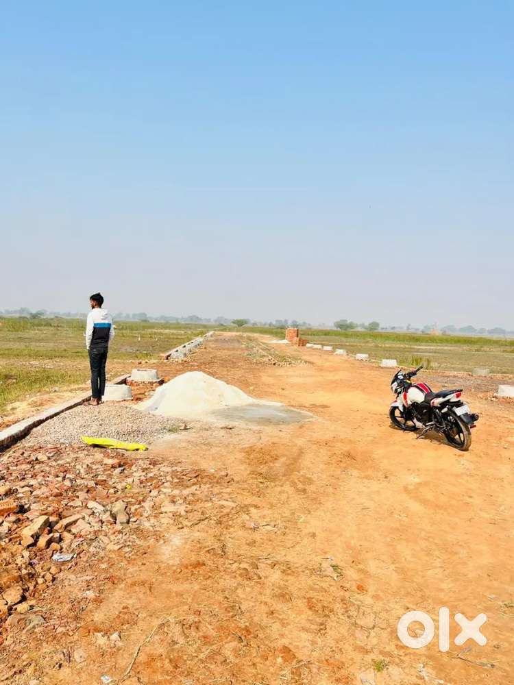 100 sq yard Plot near Radhakund and Goverdhan