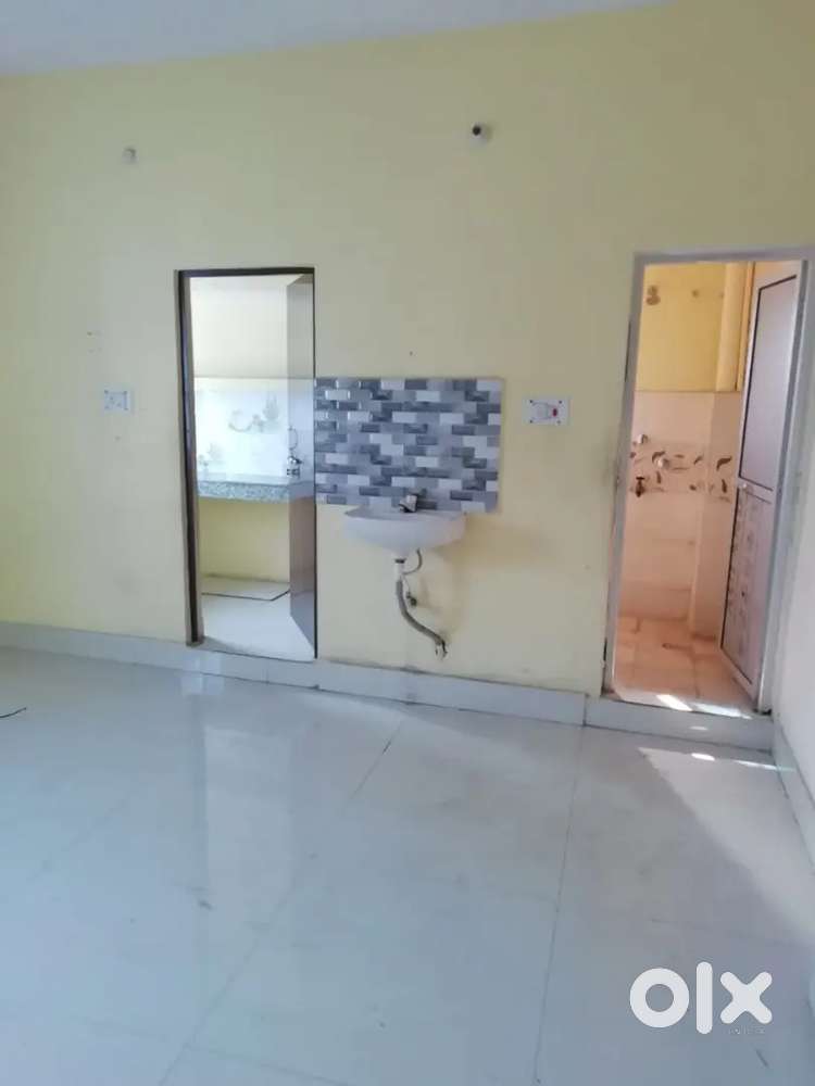 1 Room flat for rent