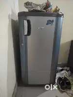 Refrigerator whirlpool