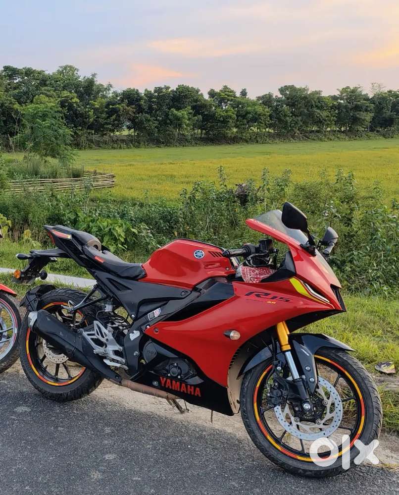 R15 V4 Good condition