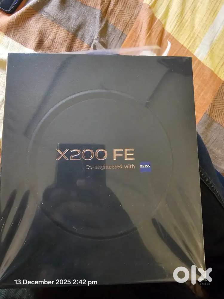 X200 FE 16GB 512GB