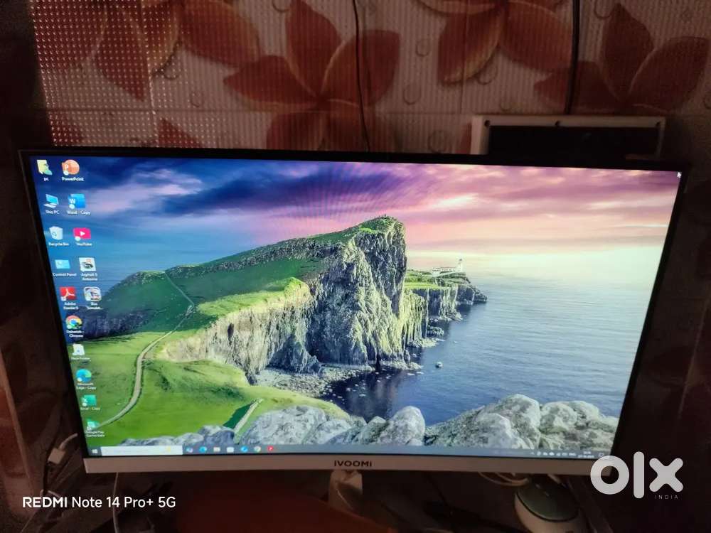 Ivoomi Desktop,With 24 inch monitor