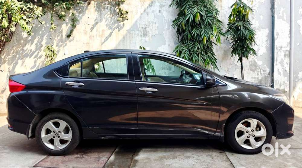 Honda City V i-DTEC – April 2016  First Owner  Jalandhar