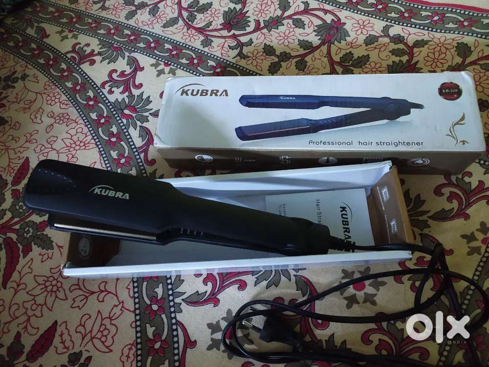 A brand new hair straightener
