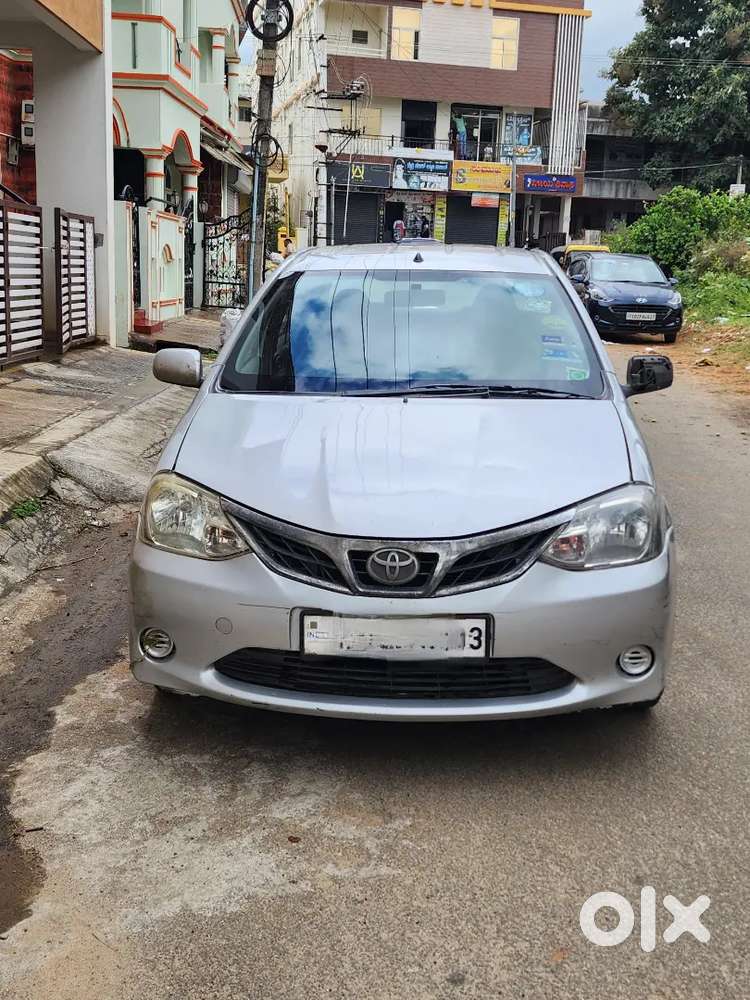 Toyota Etios 2011 Petrol Well Maintained