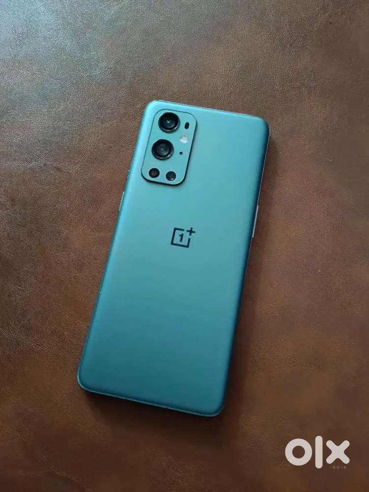 Oneplus 9 Pro, Mint Condition, Like New  Flagship Performance, Clean