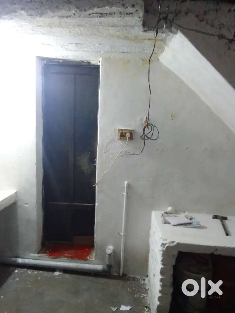 1 room for rent in karamana nedumcaud