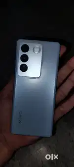 Vivo v 27 Pro 8 256 gb storage