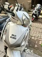 Very good condition white Aviator