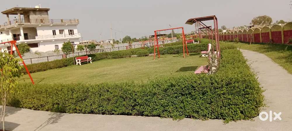 Unnao j.j hospital ke pass plot uplabdh hai