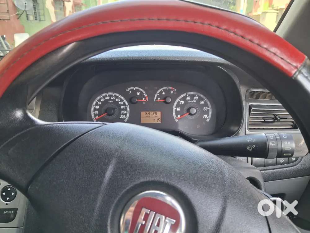 Fiat Punto 2013 Diesel 64000 Km Driven well maintained Car