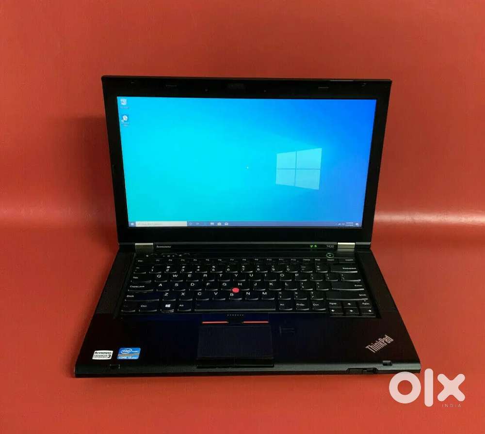 Intel i5 8gb/256gbSSD 2gb graphics 3 hrs backup Mint condition laptop