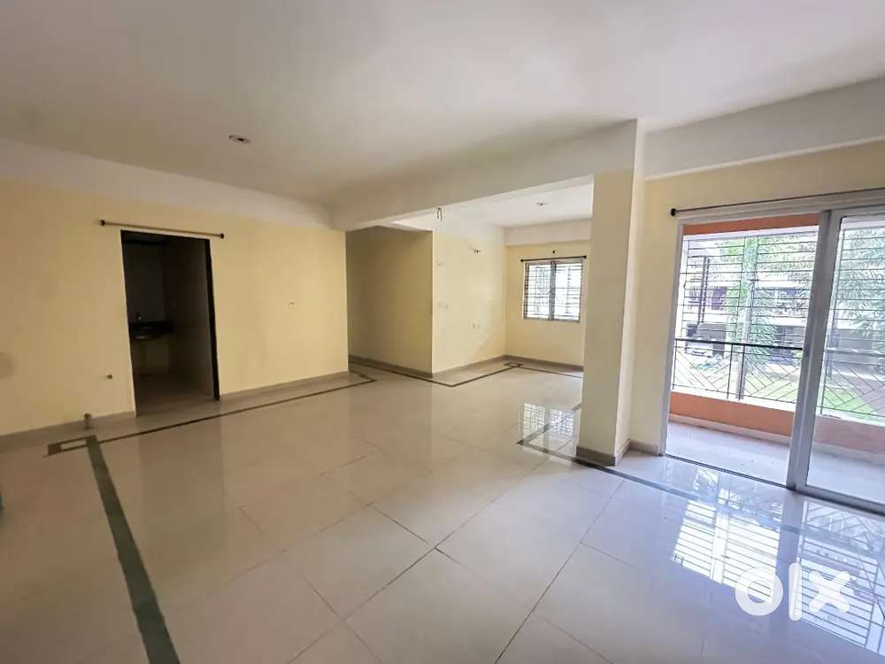 2bhk flat in society with car parking,jym Siliguri medical college