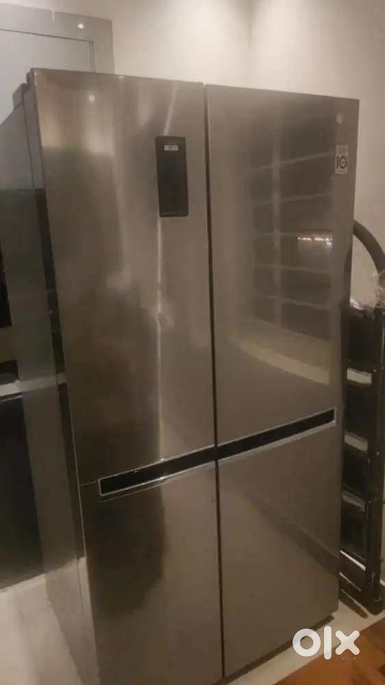 LG Side by Side 687 Litres 5 Star Refrigerator