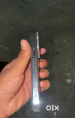 iPhone 14pro 256gb battery health 72% display change