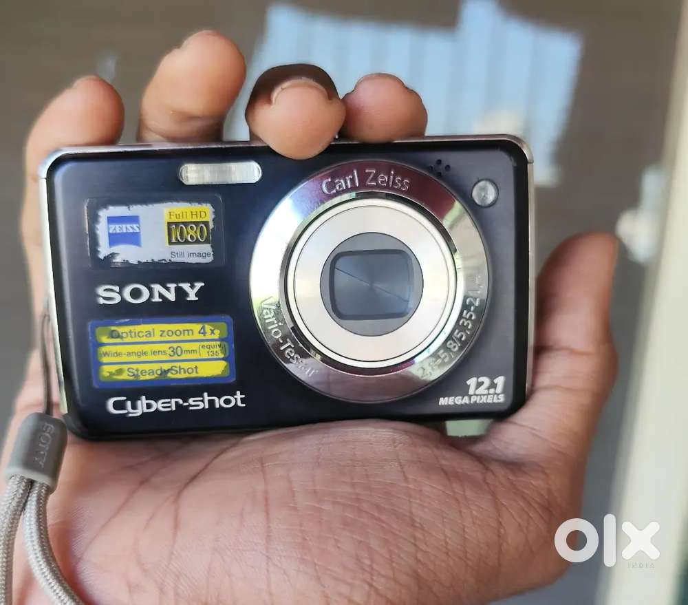 ZEISS 1080P FULL HD 12.1 MEGAPIXEL SONY CYBERSHOT