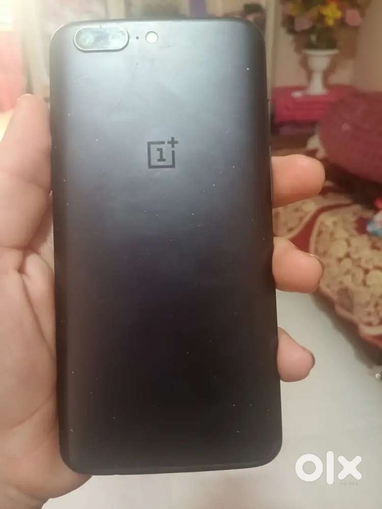 Oneplus 5    8/128