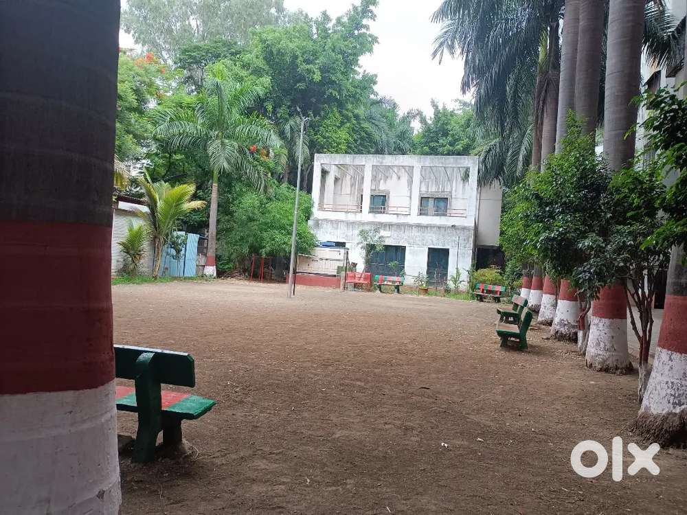 Specious 2 BHK Flat on Rent in very best society of Hadapsar, Pune.