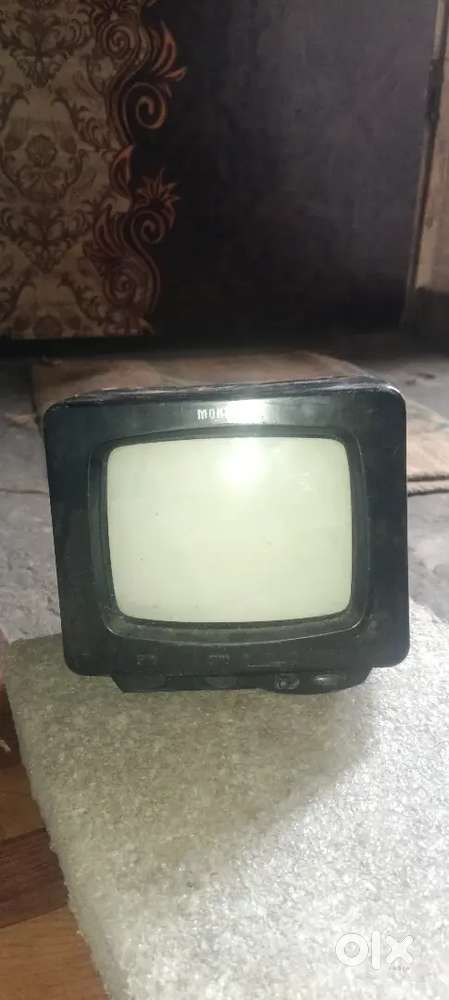 Old 5 inch tv working condition