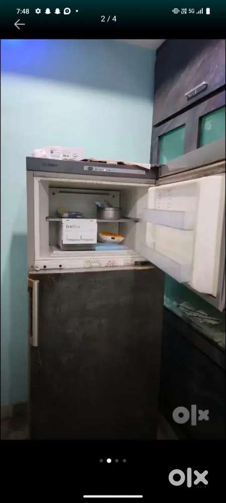 (Botch) Double door fridge