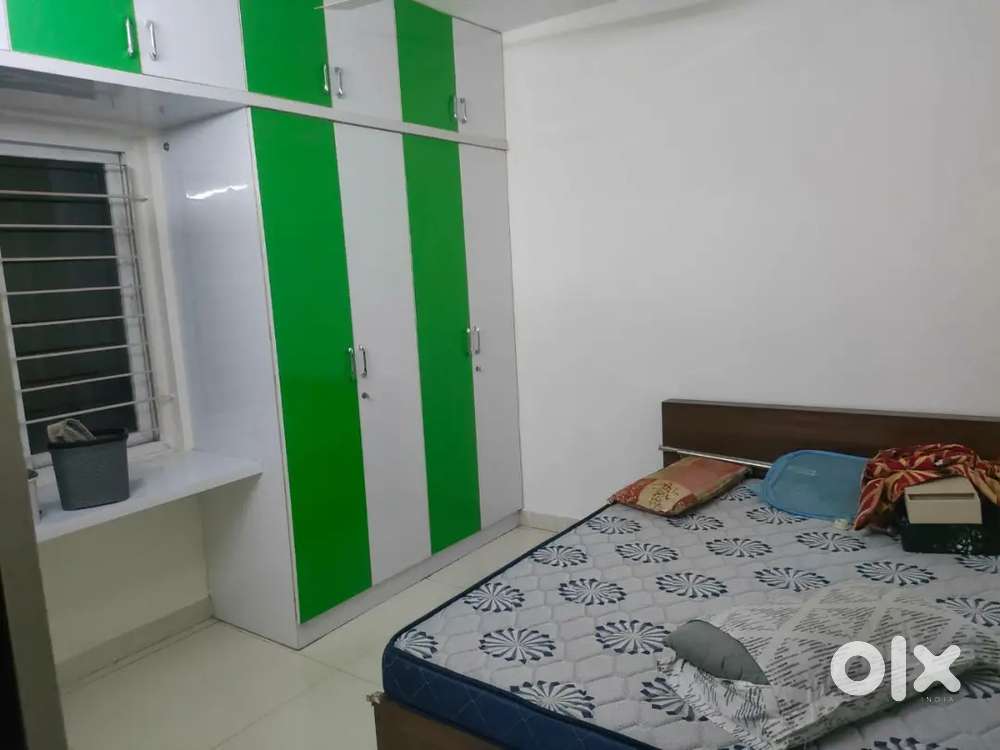 Male Flatmate Required