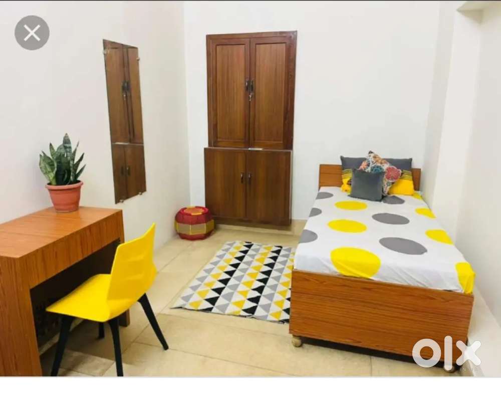 Personal rooms for girls on rent