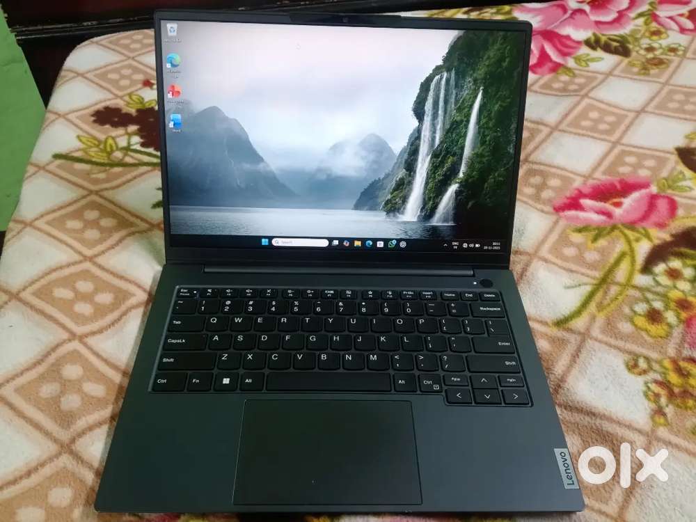 Lenovo 14 (2025), Intel Core i3 13th Gen 13420H - (24 GB/512 GB SSD)