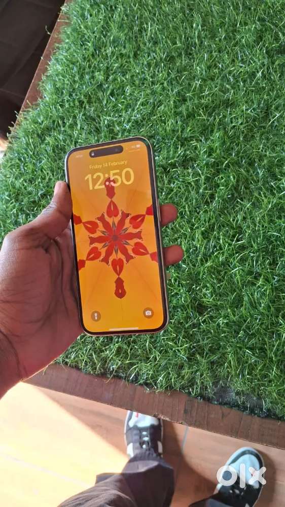 I want to sell my i phone 15 pro 128gb need urgent money
