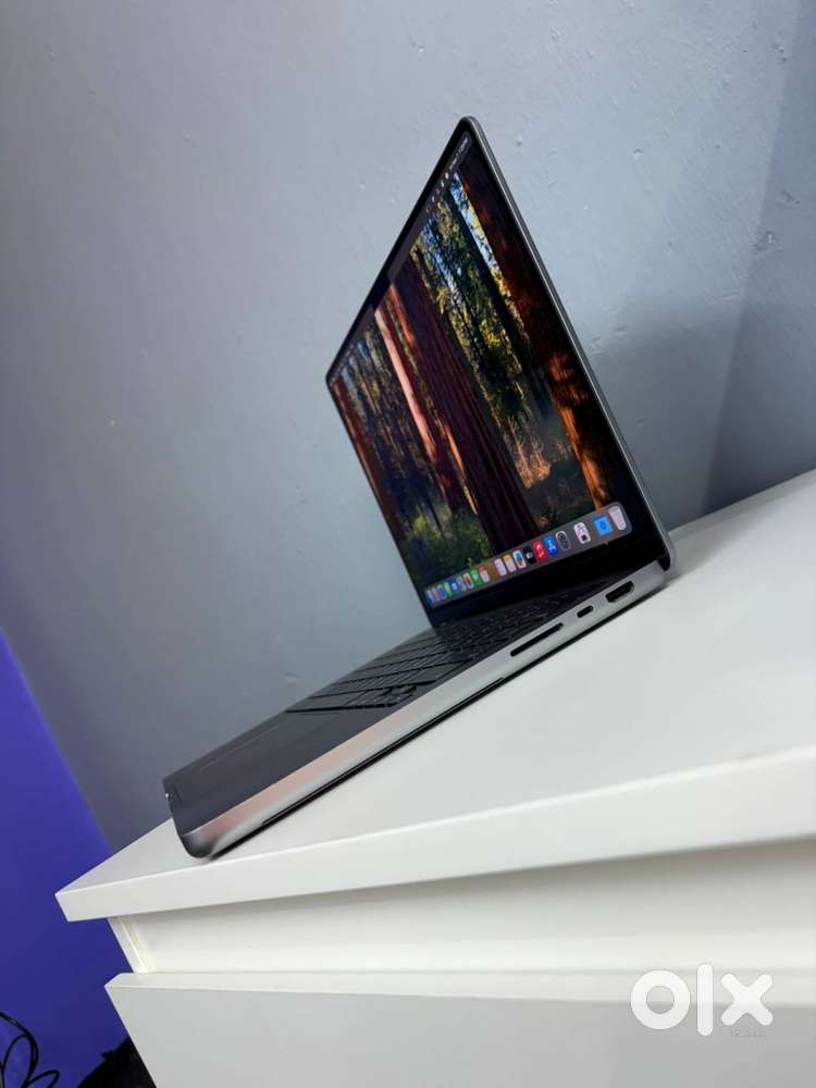 M1 MacBook Prochip 14inch 32/512