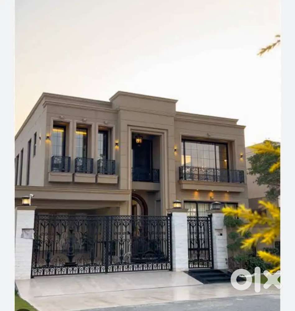 We provide separate house and flats in huda § Sirsa