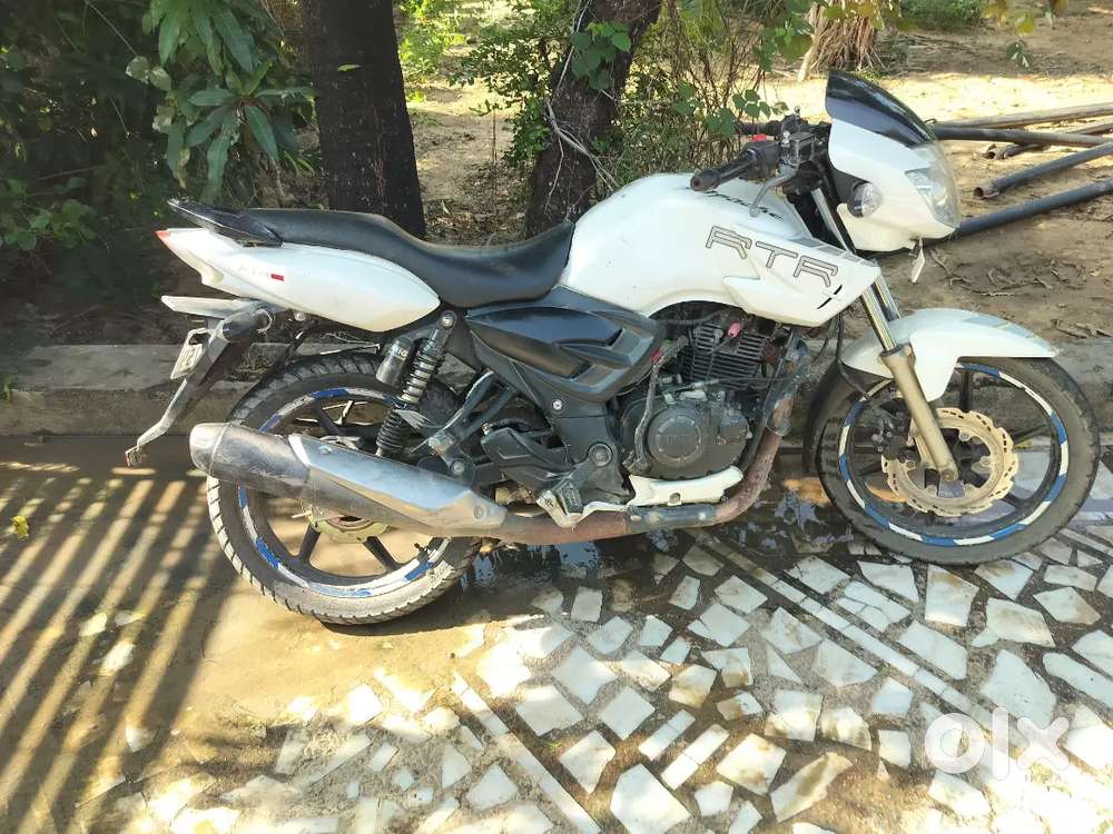 A one condition apache RTR 180 good looking