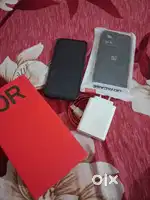 Oneplus 10r 8/128 turant aaj hi sell karna hai price kaam hojayeg