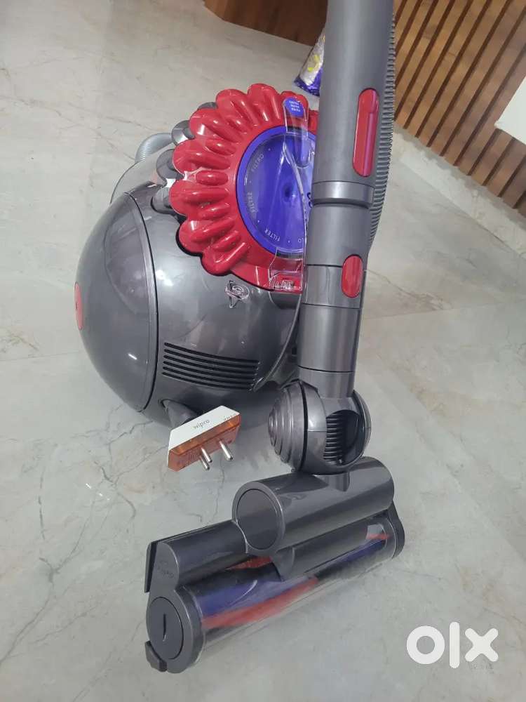 Dyson Vaccum cleaner