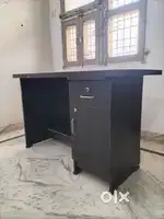 COUNTER / STUDY TABLE