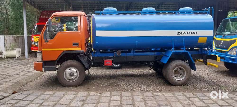 EICHER TANKER, WATER TANKER, TANKER