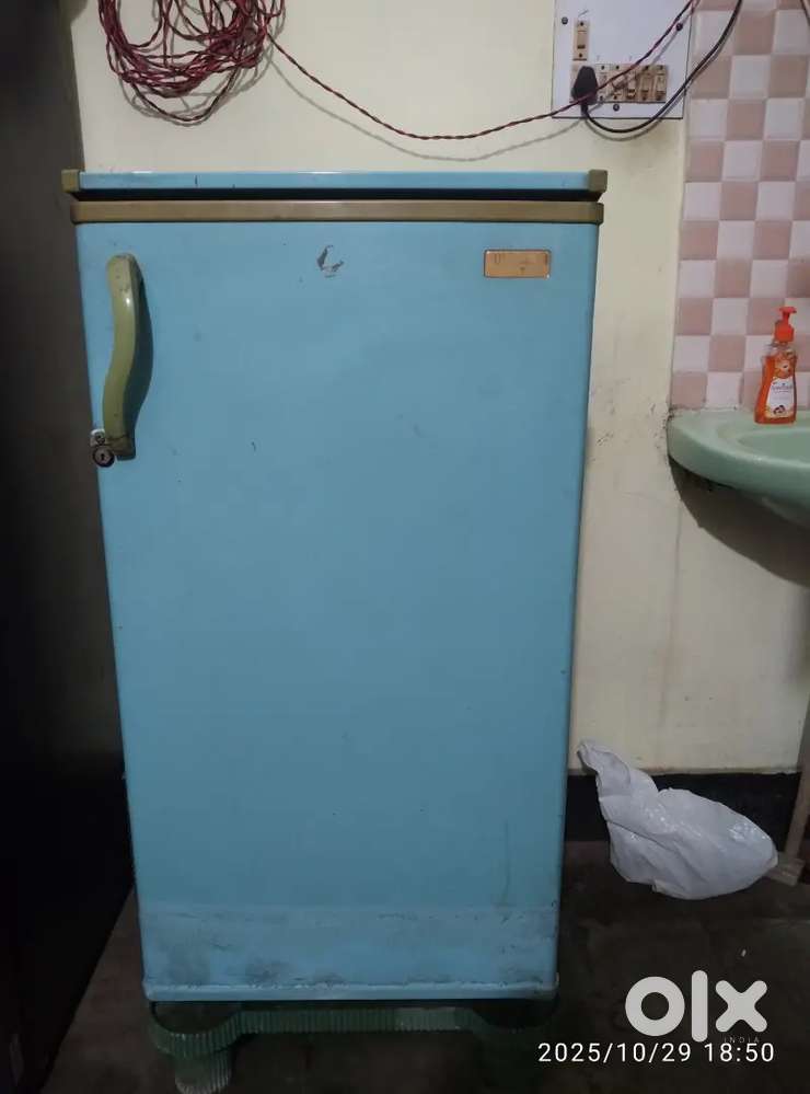 Godrej cold gold 2010 model