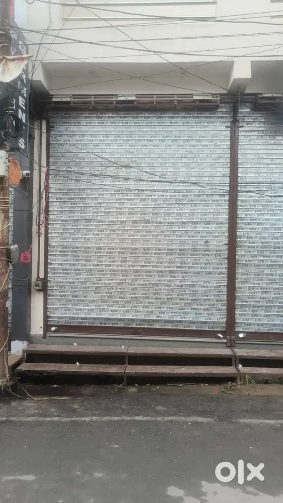 Shop for rent in sadar bazar