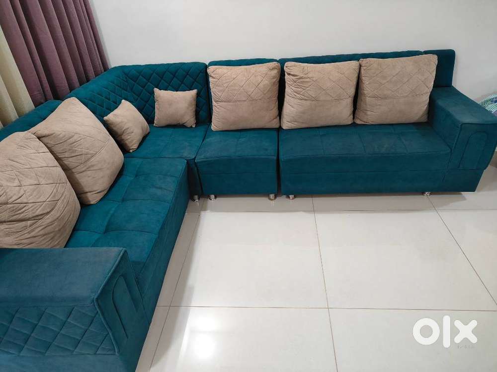 6 Seater sofa