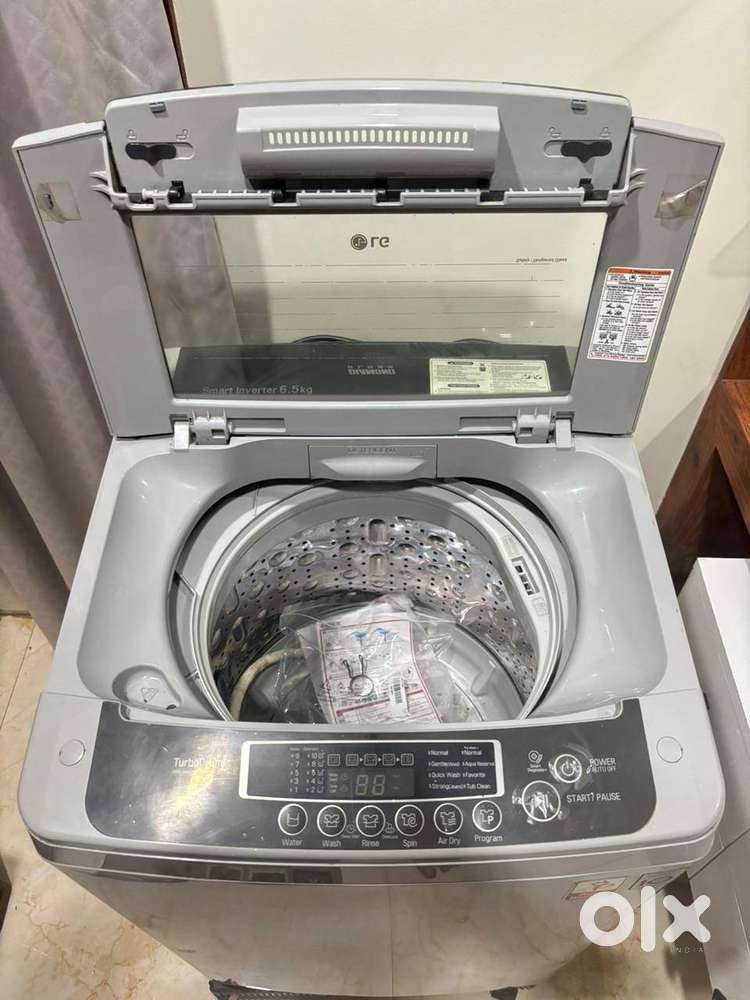LG 8 kg  Fully Automatic Top Load Washing Machine