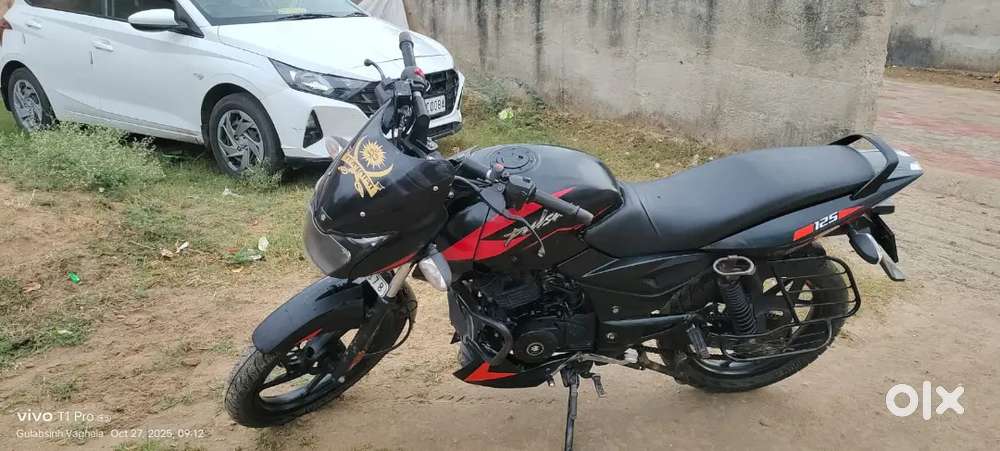 Pulsar 125