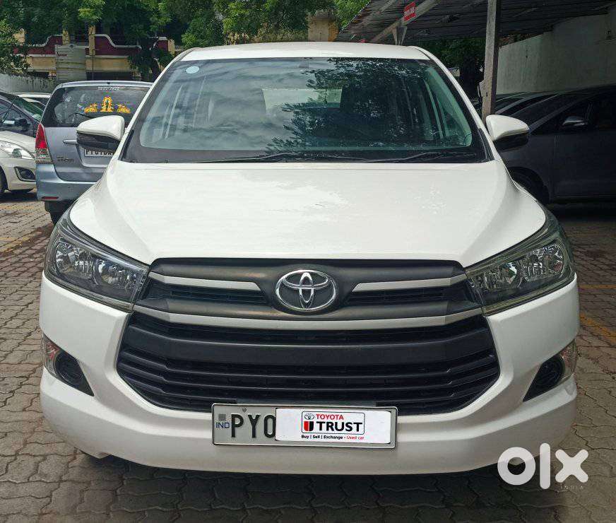 Toyota Innova Crysta 2.4 G MT, 2022, Diesel