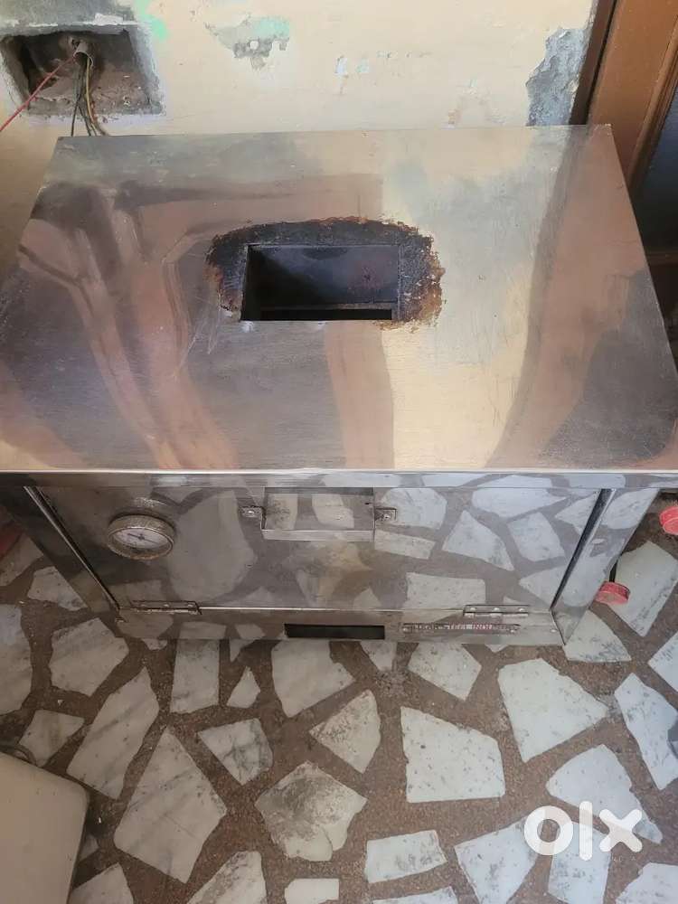 Pizza maker oven