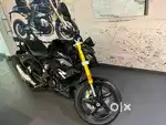 Bmw 310 R Naked single owner 2500 kms  run only