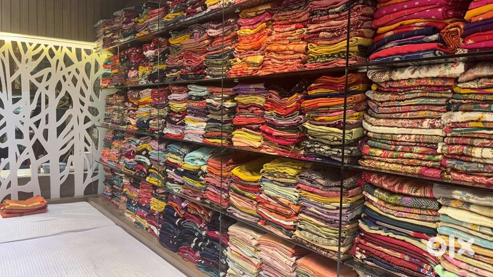 Ladies staff required