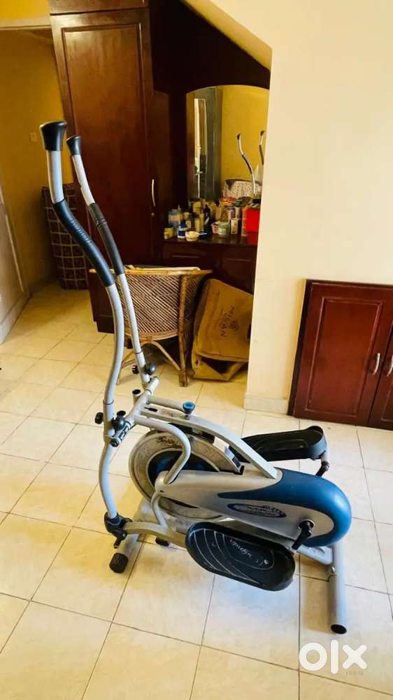 Orbitrek cross trainer gym equipment