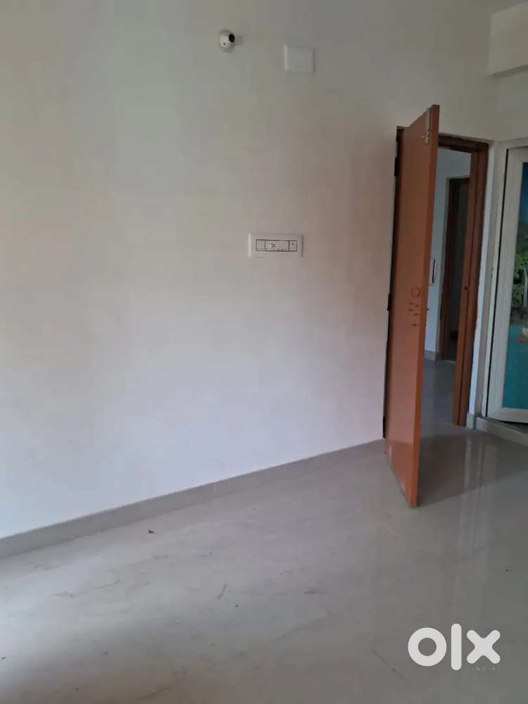 A Beautiful 2 BHK ready to move flat in Shyamnagar at low price