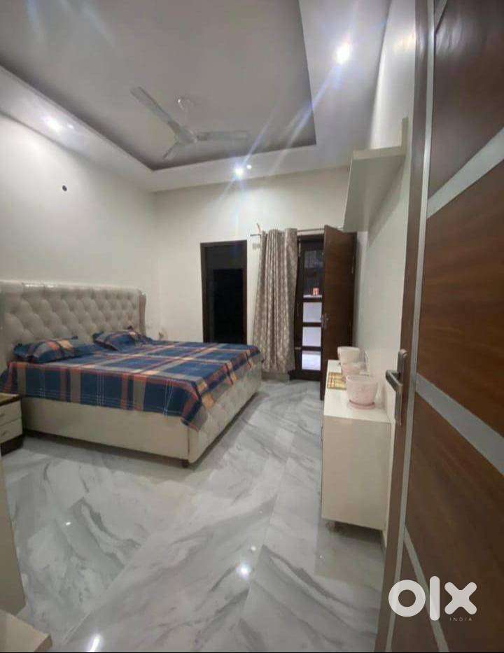 110 GAJ BIG SIZE 2 BHK FLAT FOR SALE WITH FURNITURE