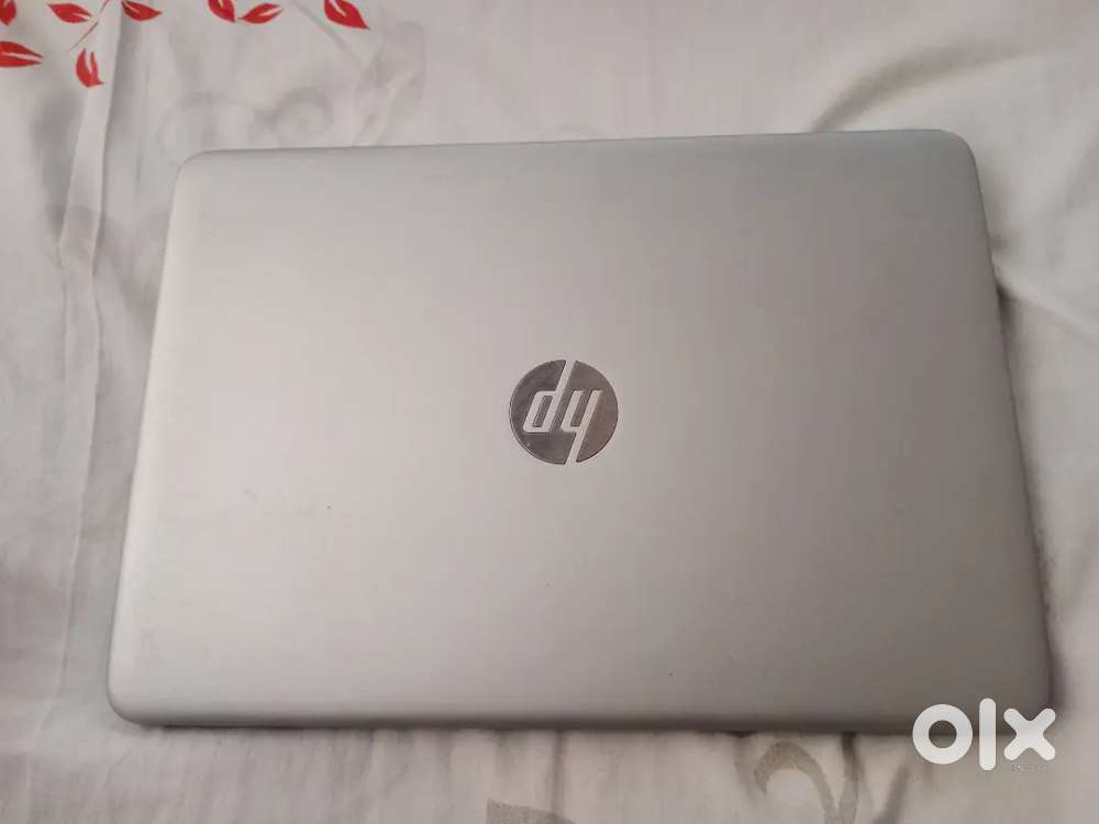 Laptop with Unused headphones+ wireless mouse @Rs32,000