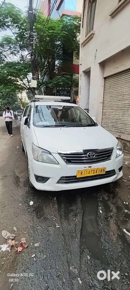 Toyota Innova 2016 2.5GIII